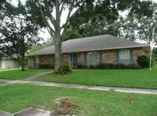 12658 E Glenhaven Dr, Baton Rouge, LA 70815