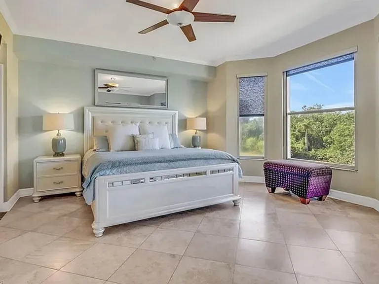 4650 Yacht Harbor Dr #125 — Photo 13
