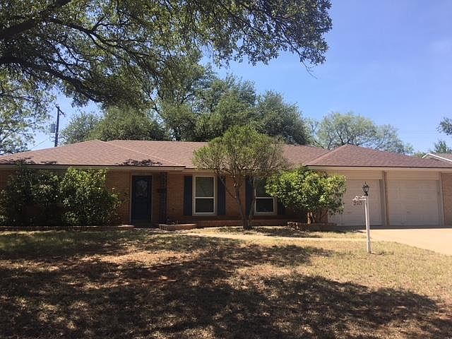 1st image of 2913 Tanglewood Dr