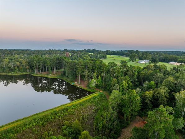 669 Anderson County Rd #1209, Grapeland, TX 75844
