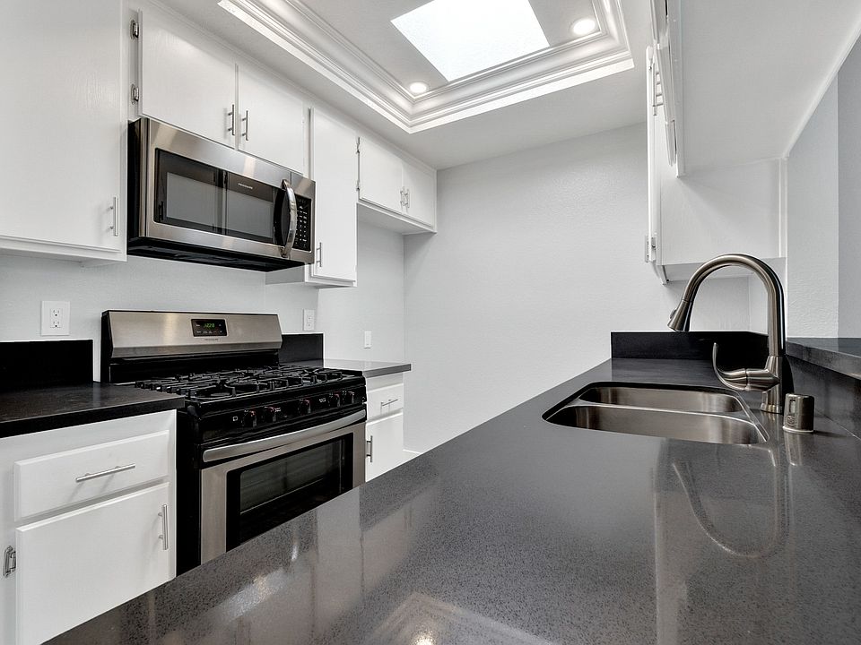 1st image of 4433 W 120th St APT 311