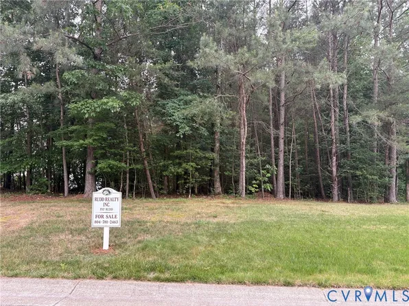 11131 Royal Ln #139, Providence Forge, VA 23140
