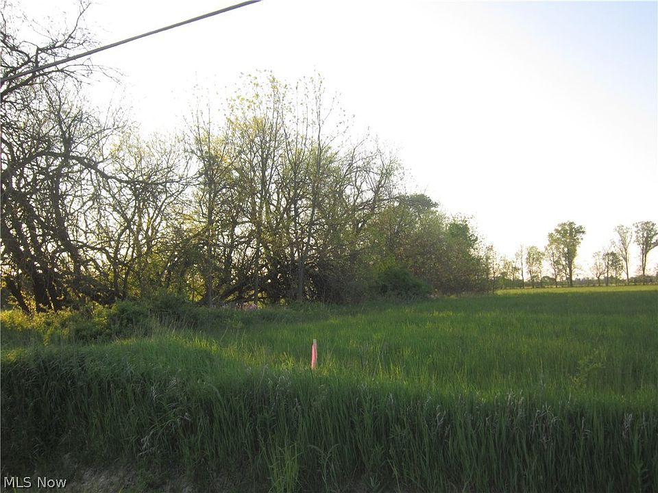 2nd image of Crow Rd