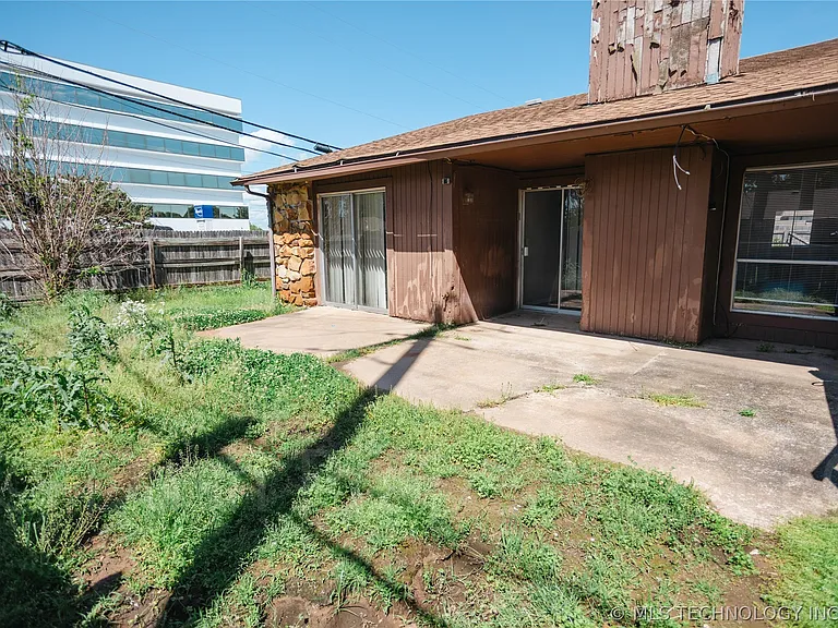 5104 S 75th East Ave — Photo 59