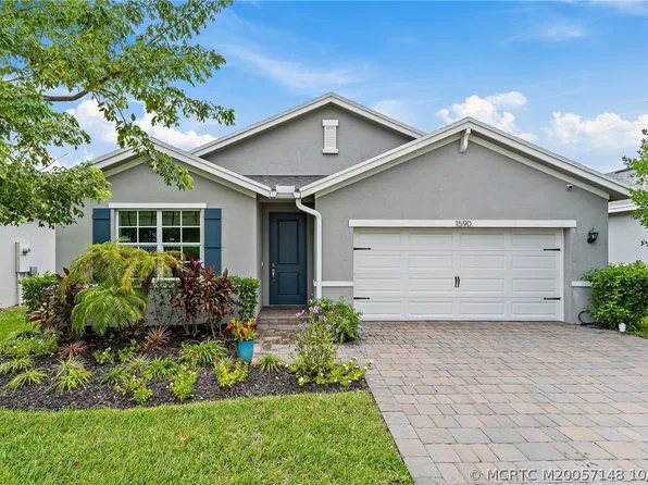1590 NE Skyhigh Ter, Ocean Breeze, FL 34957