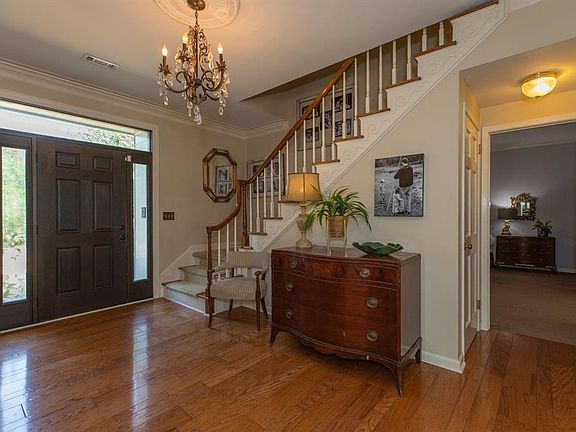 2nd image of 2132 Bowen Dr