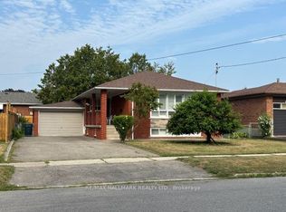37 Gooderham Dr, Toronto, ON M1R 3G4