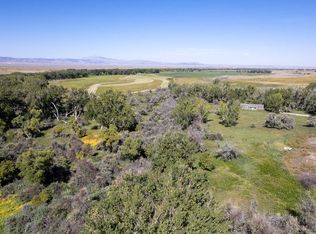 360 Sybille Creek Rd, Wheatland, WY 82201