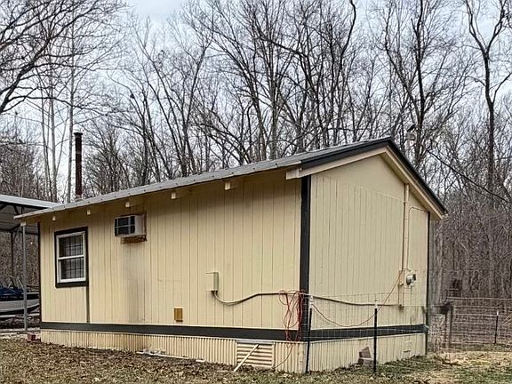 2nd image of 33616 Ray Rd