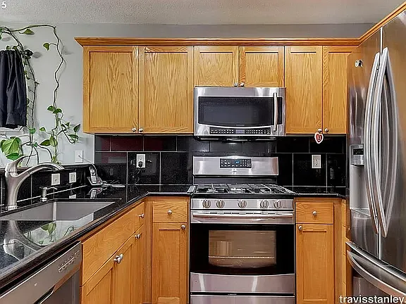 6491 NW Connery Ter — Photo 7