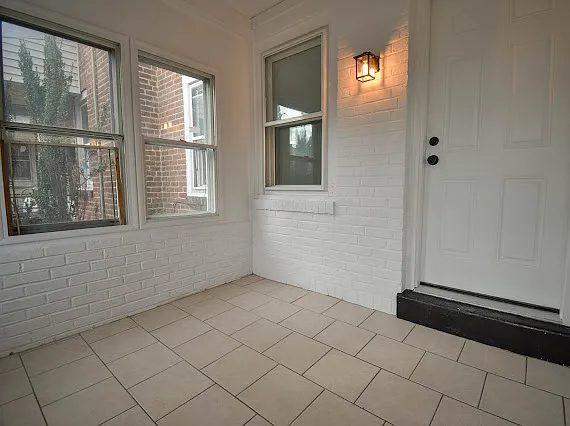 205 S Union St — Photo 2