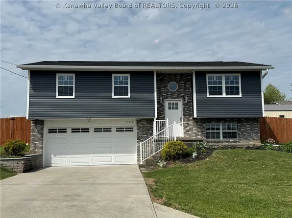 117 Rolling Meadows Rd, Scott Depot, WV 25560