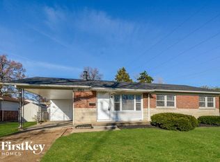 6923 Heege Rd, Saint Louis, MO 63123