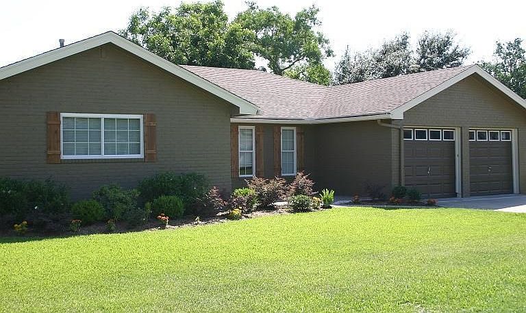 1st image of 701 Sierra Dr