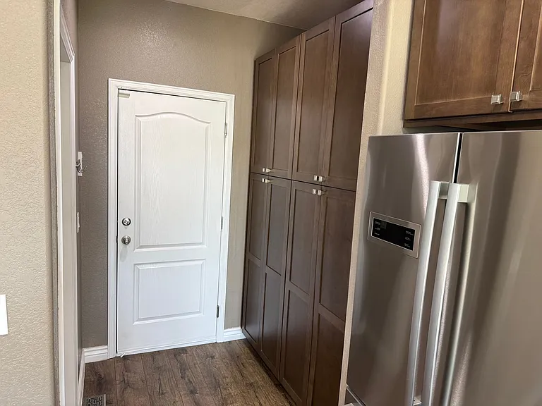 25084 E Pinewood Pl — Photo 6