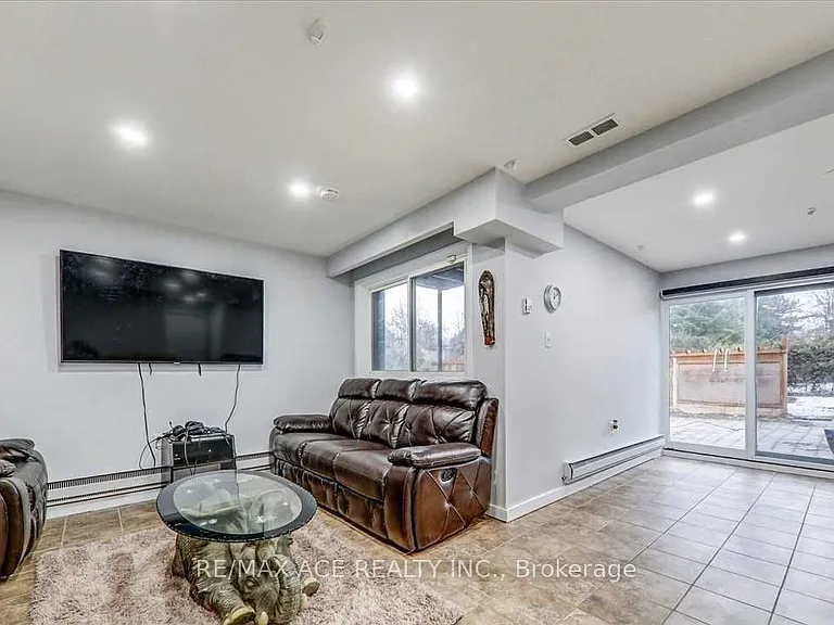 5 Windy Ridge Dr — Photo 35