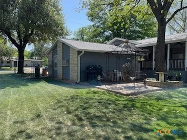 304 Oak Plz, Austin, TX 78753