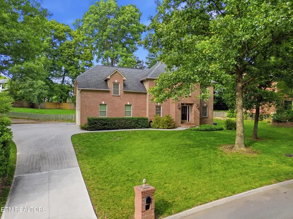 410 Mapletree Dr, Knoxville, TN 37934