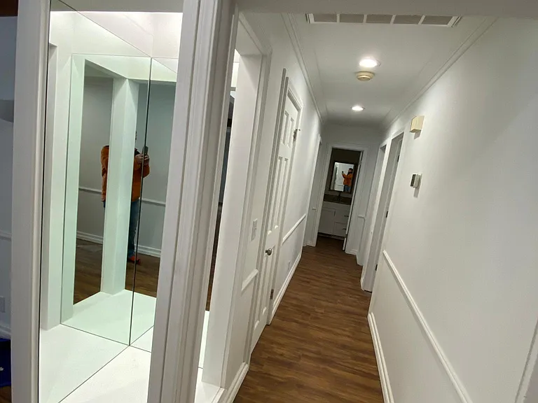 Hallway to bedrooms