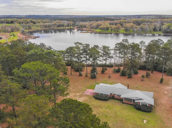 2120 Brown Rd, Ponce De Leon, FL 32455