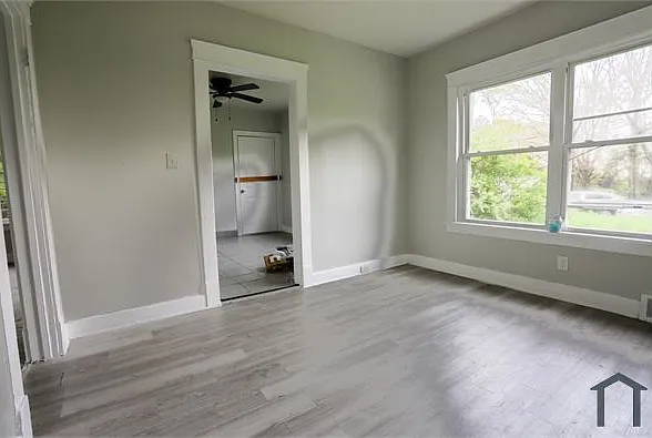 8910 Easton Ave #DOWN — Photo 5
