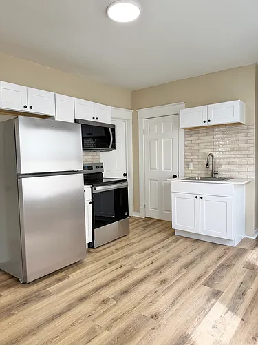 2034 Avenue A #1 Photo 1