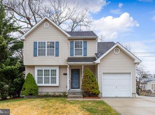 721 Woodland Ave, Westville, NJ 08093