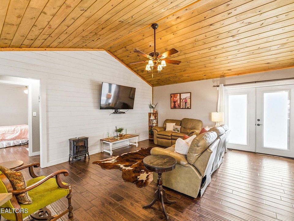 16th image of this home