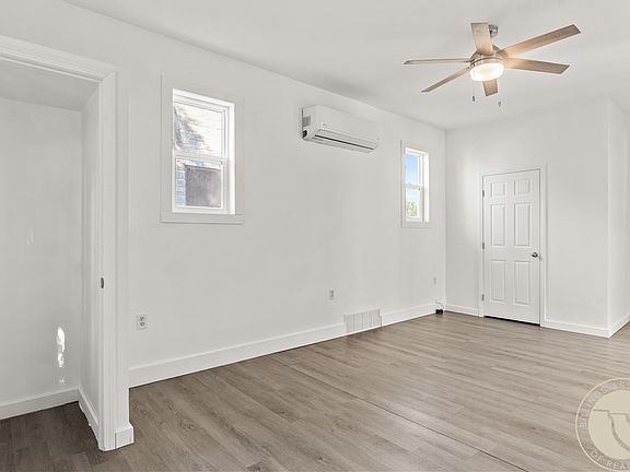 2nd image of 214 2nd St E
