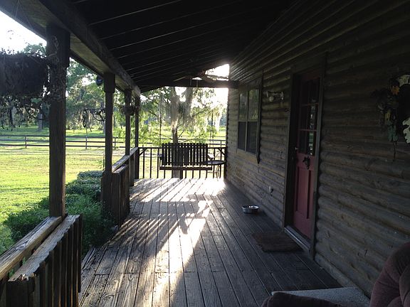 3rd image of 23835 Carolyn Ln