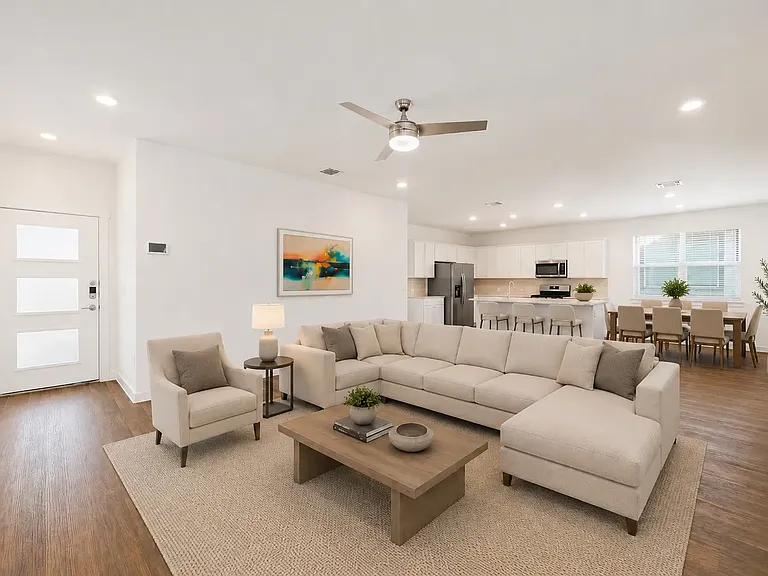 143090 Macquarie Dr — Photo 4