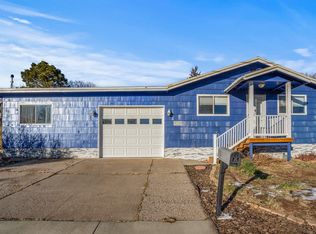 3172 Woodland Rd, Los Alamos, NM 87544