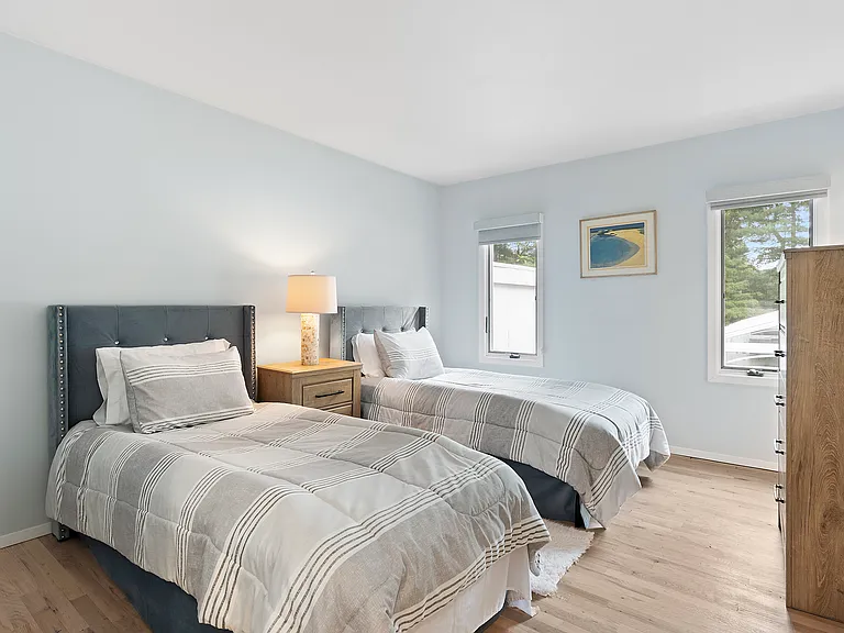 120 Springy Banks Rd — Photo 17
