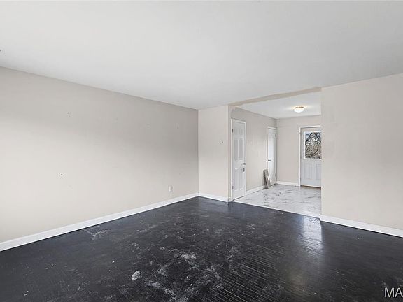 3rd image of 6028 Antire Rd