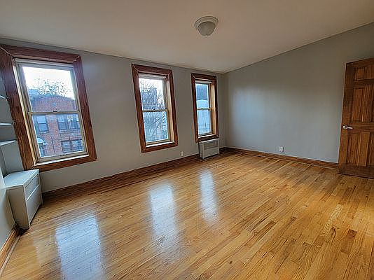1st image of 329 22nd St #2