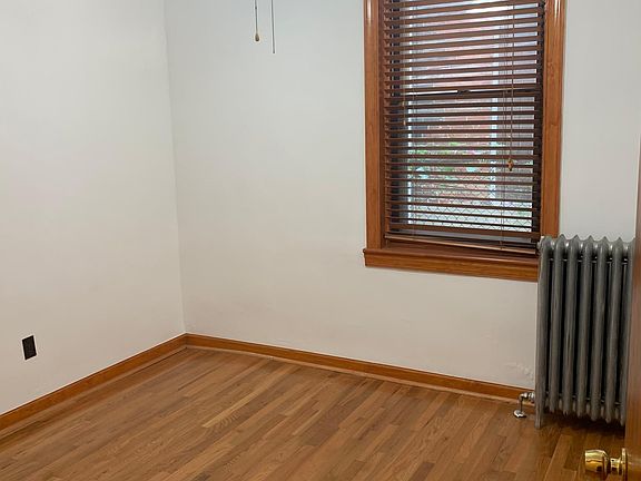 4th image of 140 N 21st St #1R