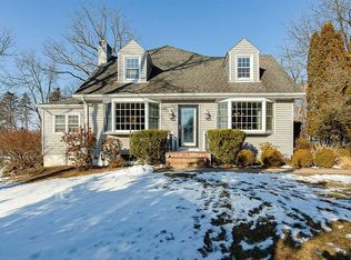 15 Meier Rd, Poughkeepsie, NY 12603