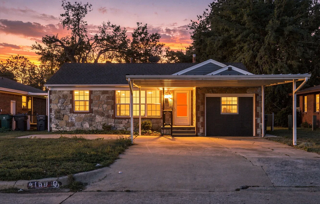 3 bed, 1164 sqft, $1,250 — Photo 1
