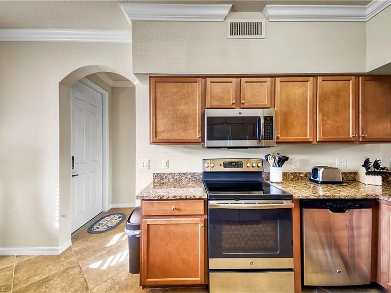 9830 Giaveno Cir #1615 — Photo 10