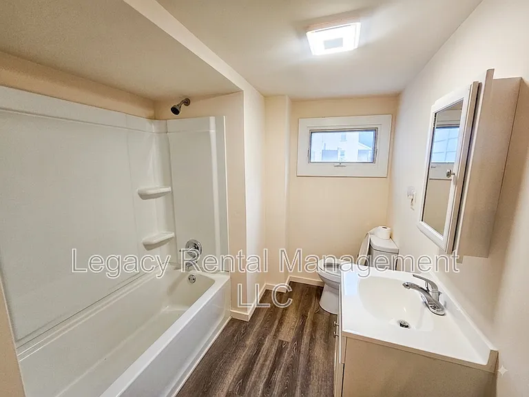 166 S Main St #1 — Photo 7