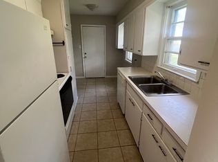 608 S Whittier Rd, Wichita, KS 67207