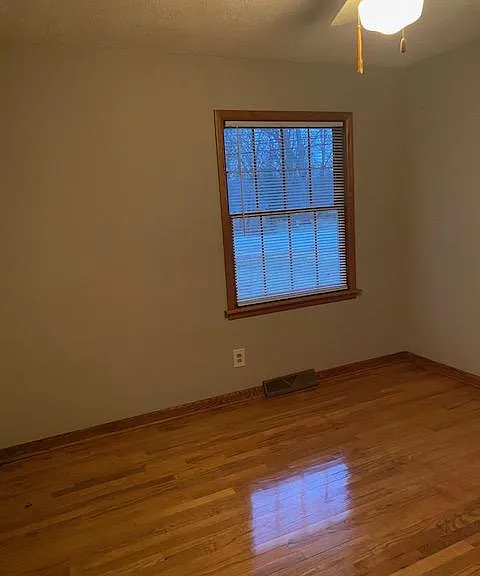 4129 Stow Rd — Photo 33
