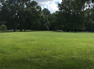 4 Penny Ln, Natchez, MS 39120