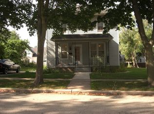 122 Pine St, Lancaster, WI 53813