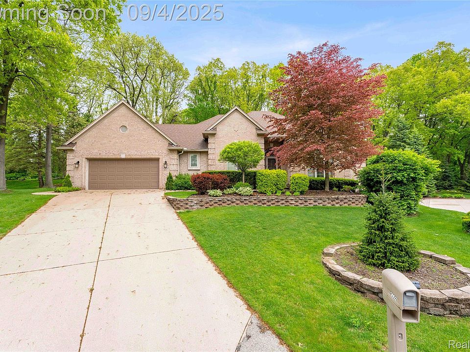 1st image of 3952 Saint James Ct