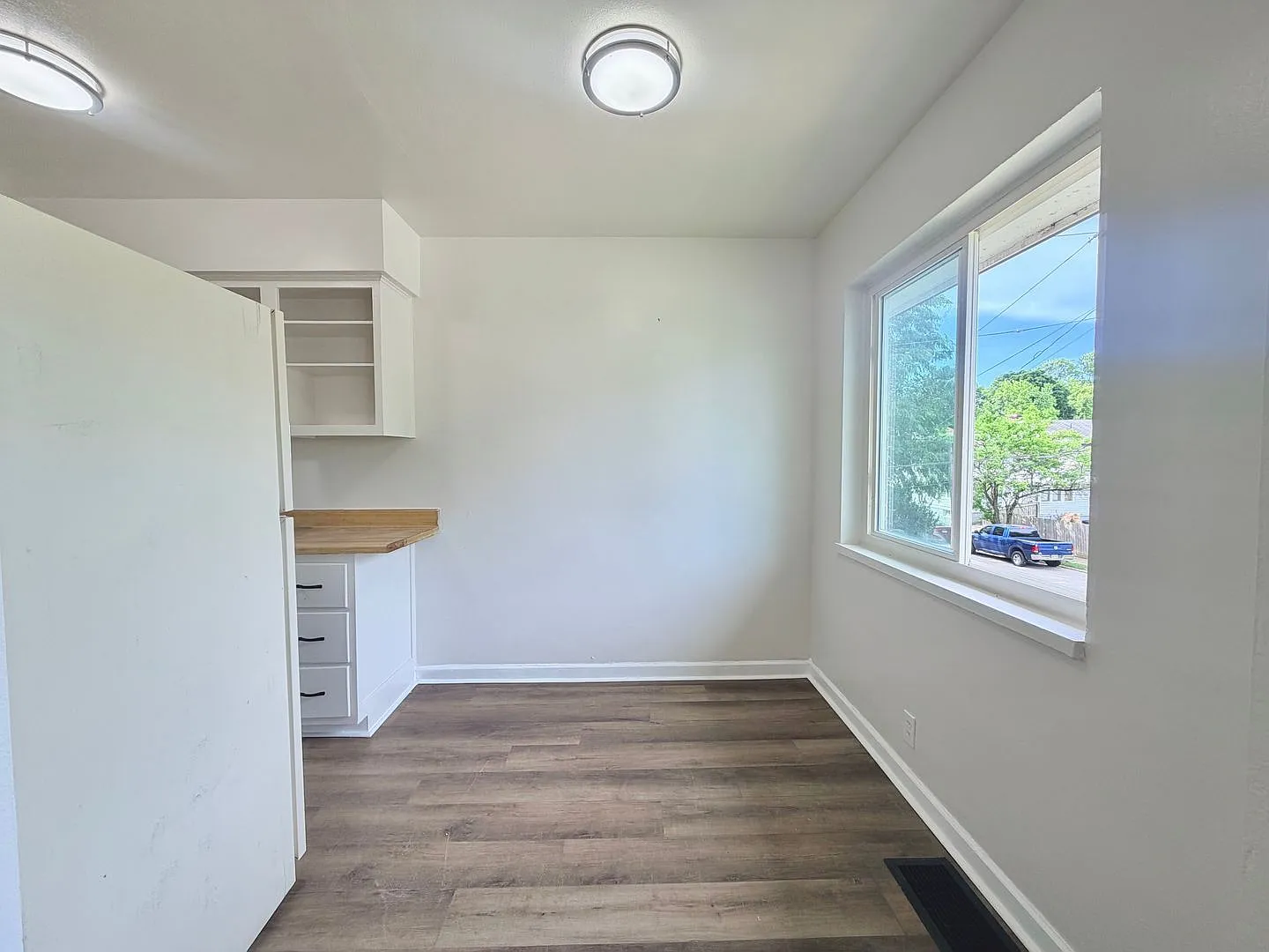 1 bed, 1.0 bath, $770 — Photo 3