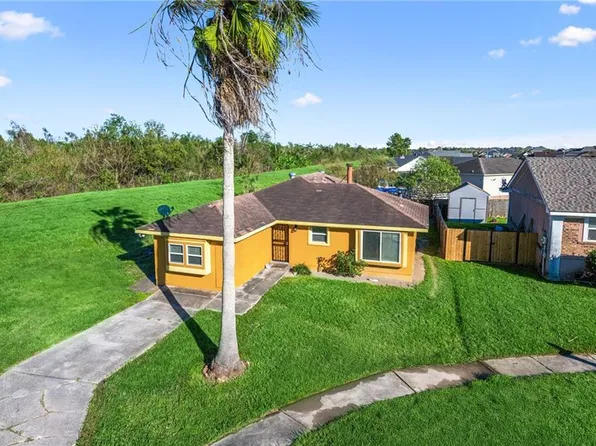 13 Assumption Pl, New Orleans, LA 70129