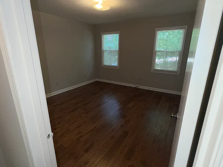101 Angus Ct — Photo 19