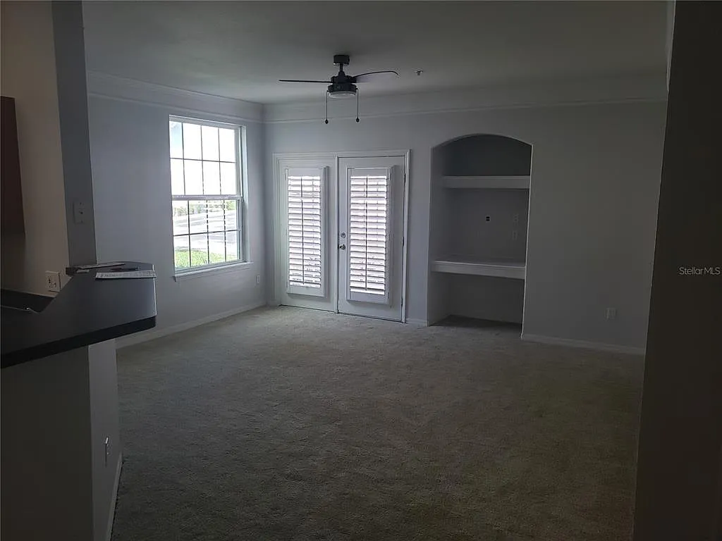 1 bed, 1.0 bath, 885 sqft, $1,395 — Photo 3