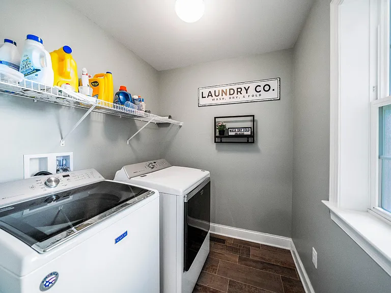 6 New Village Greene Dr — Photo 22